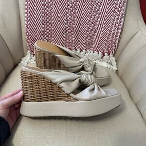 NWOT: Paloma Barcelo Deseado Espadrille Wedge Sandal